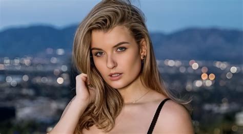 mia melano wiki|Mia Melano Biography, Age, Wiki, Height, Husband